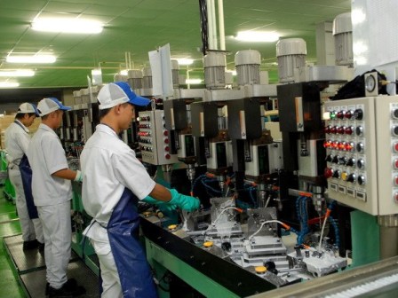 Industrial and economic zones in Binh Phuoc lure 124 projects